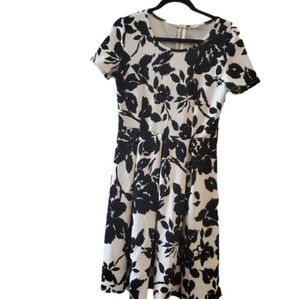 Pinkblush maternity black and white floral dress